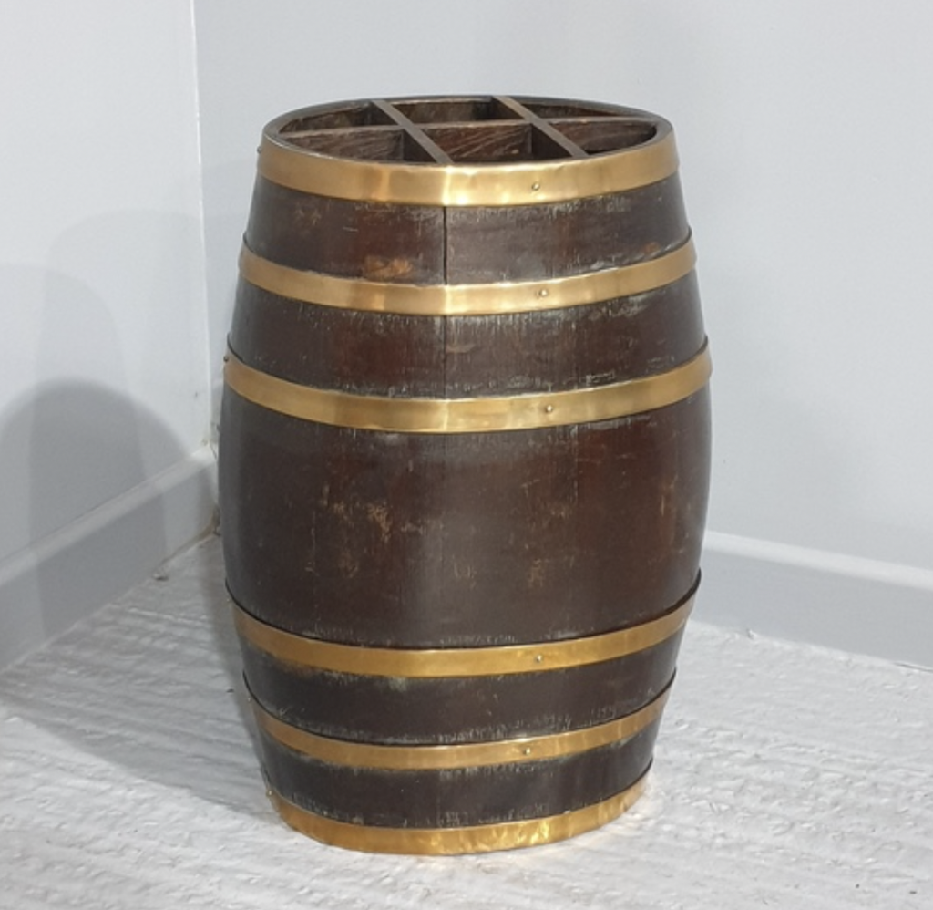 Beer barrel planter